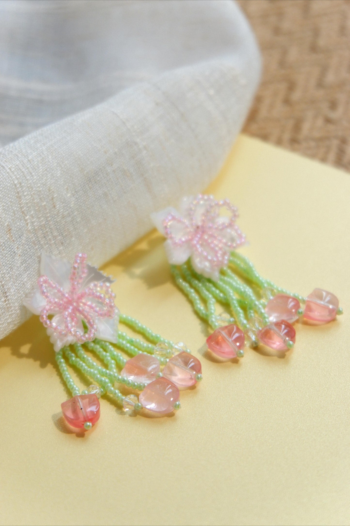 Boucles d'oreilles Fairy Dew de Peach Rhyme